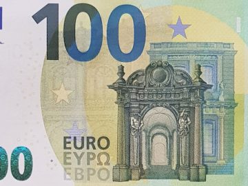 100 Euro